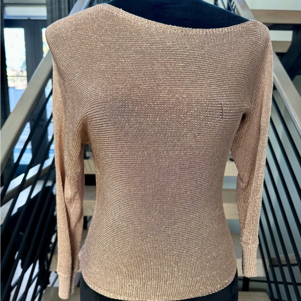 Guess Elegant Women's Sweater in rose gold with minor issue size XS